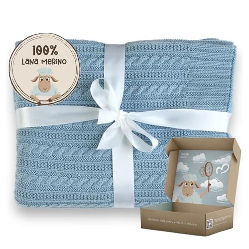Oferta limitowana: MIRARI Kids Kocyk dziecięcy, dziergany, 100 wełny merynosów, koc do dziergania, 75 x 100 cm, ciepły koc, jasnoniebieski z 288.74 zł na 288.74 zł (oszczędź 0.00%)