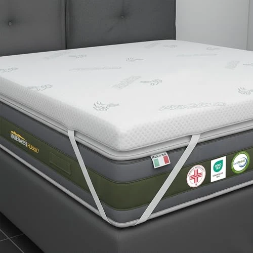 Surmatelas correcteur en mousse à mémoire de forme fraîche de 5 cm, déhoussable en aloe vera avec élastiques (120 x 190 cm) pour lit 1 place et demie.