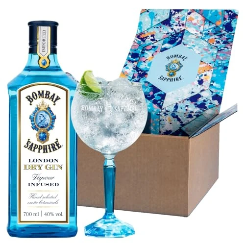 Offerta a tempo: Bombay Sapphire Cocktail Gin Set in confezione regalo, Vol. 40%, 70 cl / 700 ml e bicchiere Balloon da gin, include Bombay Sapphire Premium Distilled London Dry Gin - 15% da 21.00 € a 17.85 €
