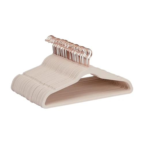 Oferta limitada: Amazon Basics perchas para ropa, antideslizantes, delgadas, con acabado de terciopelo, Paquete de 50, tono rosado/dorado rosa de 23.74 € a 23.74 € (ahorro 0.00%)