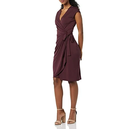 Amazon Essentials Damen Klassisches Wickelkleid mit Flügelärmeln (erhältlich in Übergröße), Burgunderrot, 6XL Große Größen