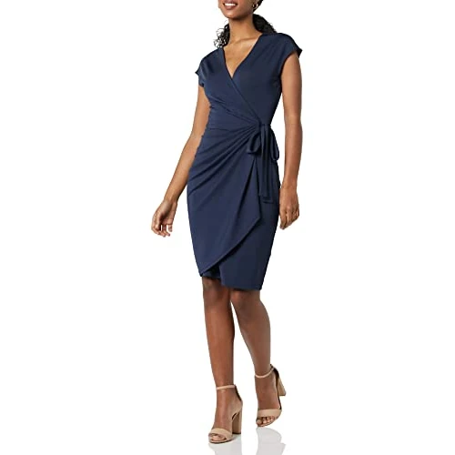 Offerta a tempo: Amazon Essentials Abito Classico Avvolgente con Maniche ad Aletta (Taglie Forti Disponibili) Donna, Blu Marino, XXL - 0.00% da 24.22 € a 24.22 €