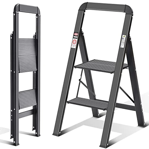 Offerta a tempo: KINGRACK Scaletta 2 Gradini di Pieghevole, Scala in Alluminio con Corrimano, con Dispositivo di Protezione di Sicurezza. Gradini Antiscivolo, Massima 150kg, Nero - 5% da 56.99 € a 54.14 €