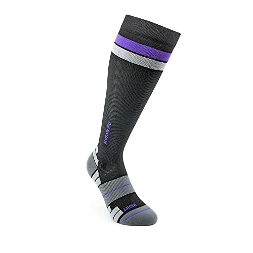 Zeitlich begrenztes Angebot: Relaxsan 800 Sportsocken (Schwarz/Violett, 2L) – abgestufte Kompressionssportsocken Dryarn-Faser maximale Leistung von 35.95 € auf 19.95 € (45% Rabatt)