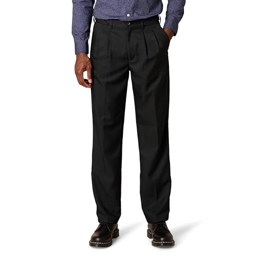 Offerta a tempo: Amazon Essentials Pantaloni da Abito con Pinces con Vita Espandibile in Vita e Vestibilità Classica Uomo, Nero, 56W / 30L - 0.00% da 29.83 € a 29.83 €