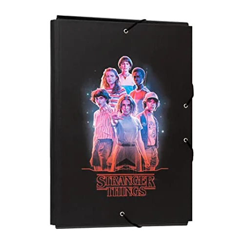 Grupo Erik Carpeta Escolar A4 Stranger Things Merchandising - Carpeta Solapas Negra de Tapa Dura con Gomas | Carpetas Archivadoras para Niños y Niñas