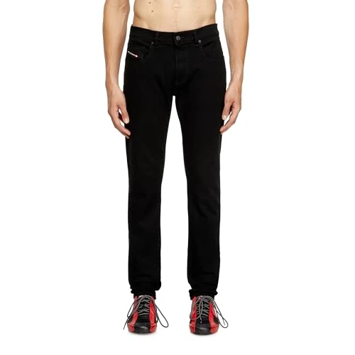 Offre limitée : Diesel_2019 D-STRUKT_Pants_Noir_30W / 34L de 64.79 € à 64.79 € (0.00% de remise)