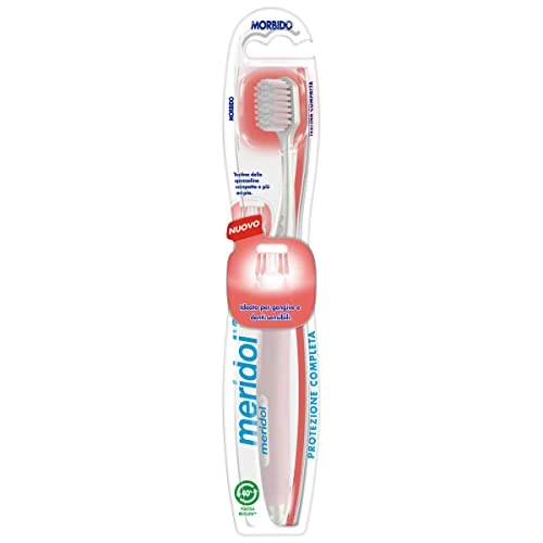 Meridol Protección completa de las encías, suave, masajea las encías debilitadas para una limpieza superior, con cerdas suaves, redondeadas y finas para reducir la presión sobre las encías.