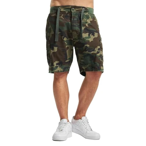 Zeitlich begrenztes Angebot: Brandit Packham Vintage Shorts, Farbe: Woodland, Größe: 3XL von 59.90 € auf 33.59 € (44% Rabatt)