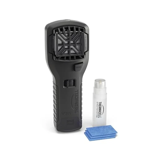 Tijdelijke aanbieding: Thermacell Draagbare muggenbescherming voor buiten, tuin en terras, effectieve bescherming van 21 m², geurloos, inclusief 12 uur bescherming, 1 cartridge + 3 plaatjes, zwart van 42.00 € naar 42.00 € (0.00% korting)