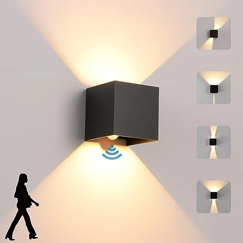 Offerta a tempo: Applique da Parete con Sensore di Movimento LED Moderno Lampada Esterno Interno Bianco Caldo 3000K a Muro Angolo del Fascio Regolabile IP65 Impermeabile Nero in Alluminio - 0.00% da 32.99 € a 32.99 €