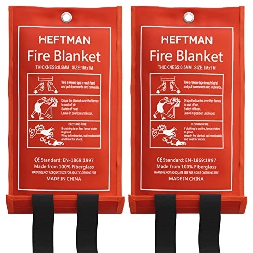 Offerta a tempo: HEFTMAN Coperta Antincendio - Grande, Ignifuga in Fibra di Vetro con Manici in Cotone in Custodia Rossa - Antifiamma per Cucina, Casa, Roulotte (1m x 1m) - 2 Pezzi - 10% da 19.99 € a 17.99 €
