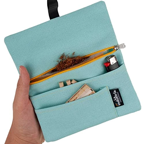 Offerta a tempo: Borsello portatabacco idrorepellente - Astuccio porta tabacco, cartine, filtri e accendino (Aqua) - 0.00% da 11.99 € a 11.99 €