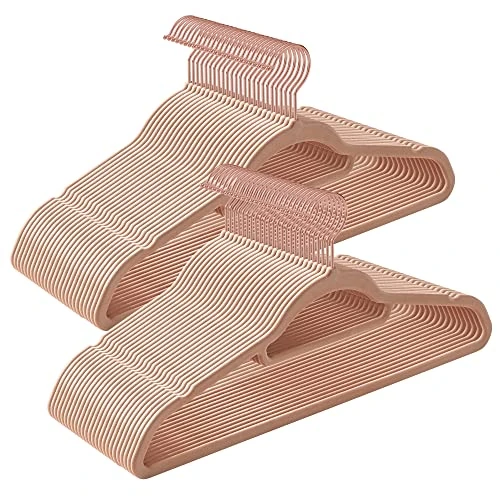 Oferta limitada: SONGMICS Percha de Terciopelo, Juego de 50, Antideslizantes, con Barra Corbata y Gancho Oro Rosa, 0,6 cm Espesor, Ahorra Espacio, 43,5 cm Largo, Abrigo Pantalón, Marrón Caramelo CRF021LB50 de 30.46 € a 30.46 € (ahorro 0.00%)