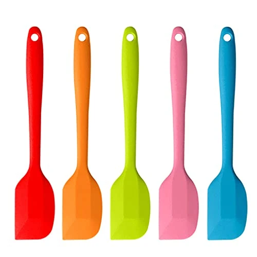 Limited-time offer: Pack of 5 Dough Scraper Set, Silicone Spatula - Metal Core, Heat Resistant Non-Stick Kitchen Utensils for Cooking and Baking from 13.75 £ to 13.75 £ (save 0.00%)
