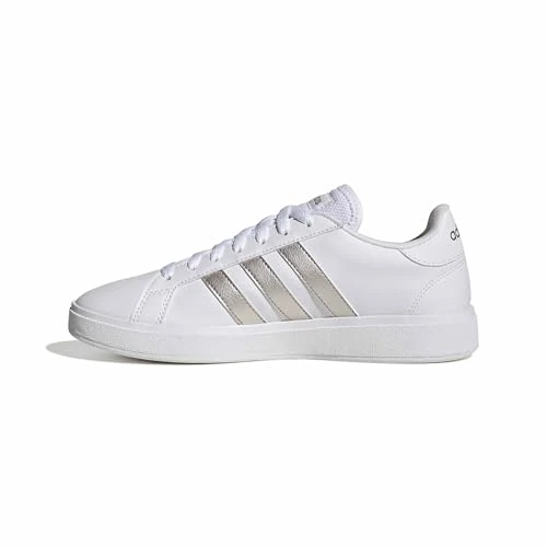 Offerta a tempo: adidas Donna Grand Court TD Lifestyle Court Casual Shoes, Cloud White / Platinum / Cloud White, 44 EU - 36% da 55.00 € a 34.99 €