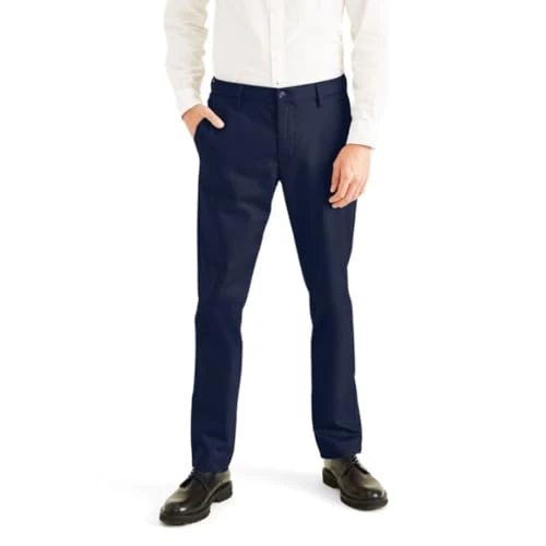Offerta a tempo: Dockers Signature Stain Defender Slim Creased, Pantaloni Uomo, Navy Blazer, 30W / 30L - 47% da 89.95 € a 47.88 €
