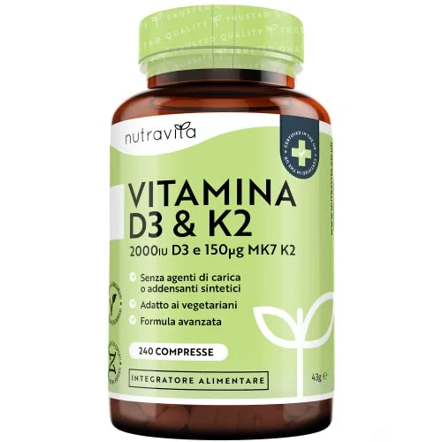 Offerta a tempo: Vitamina D3 K2 - Vit D3 2000 UI + 150µg Vitamina K - Formula Ottimale: Supporta il Sistema Immunitario, le Ossa, i Denti, e i Muscoli - 240 Piccole Compresse Vegetariane - Nutravita - 15% da 15.99 € a 13.59 €