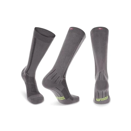 Offerta a tempo: DANISH ENDURANCE Calze Compressione Graduata 21-26mmHg, 1 x Grigio/Nero, 35-38 - 35% da 28.95 € a 18.95 €