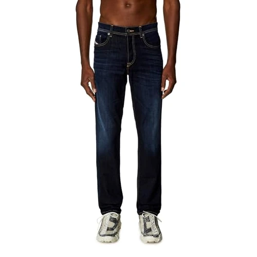 Offre limitée : Diesel_2023 D-FINITIVE_Pants_Bleu_27 Lang de 62.40 € à 62.40 € (0.00% de remise)