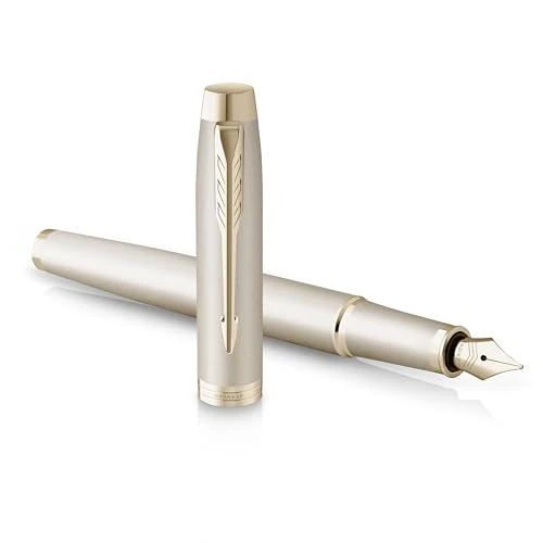 Offerta a tempo: Parker IM monocromatica Penna stilografica | inchiostro blu | finitura e puntale champagne | punta media | confezione regalo - 39% da 56.16 € a 34.09 €