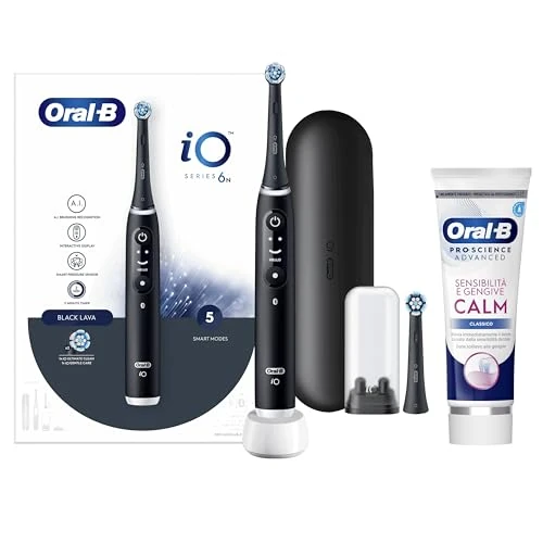 Oral-B Spazzolino Elettrico Ricaricabile iO6 Nero Con Custodia Da Viaggio, 1 Spazzolino + 1 Dentifricio Sensibilità e Gengive Calm 75ml