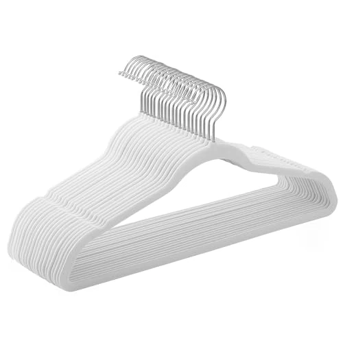 Offerta a tempo: SONGMICS Grucce Appendiabiti in Velluto, 20 Pezzi, Salvaspazio e Antiscivolo, Gancio Girevole a 360°, Spesso 0,6 cm, Largo 41,5 cm, Cappotti Pantaloni, Bianco Nuvola e Argento CRF026W20 - 35% da 13.99 € a 9.09 €