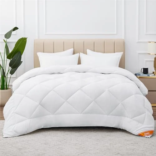 Offre limitee: Aisbo Couette 135x200 Chuad Hiver - Couette 1 Personne pour Lit 90x190 450g/m² Douce, Edredon 135 x 200 Très Chaude Matelassée Losangé avec 6 Bandes Pratiques, Entretien Facile de 43.99 EUR a 39.99 EUR (economie 9%)