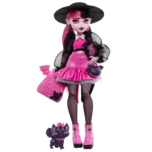 Offerta a tempo: Monster High - Draculaura, bambola dal look mostruoso con gatto-pipistrello Conte Favoloso e accessori inclusi, zaino, bento box e libro degli incantesimi, giocattolo per bambini, 4+ anni, HRP64, nero - 39% da 34.99 € a 21.41 €