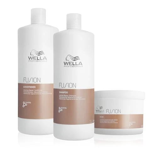 Offerta a tempo: Wella Professionals Fusion Shampoo professionale capelli danneggiati 1L, Conditioner ristrutturante capelli 1L e Maschera idratante 500 ml - 73% da 80.00 € a 21.85 €
