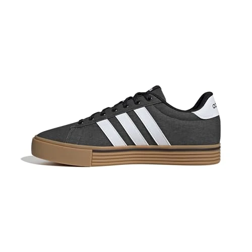 Zeitlich begrenztes Angebot: adidas Unisex Daily 4.0 Shoes, Core Black/Cloud White, 42 2/3 EU von 60.99 € auf 60.99 € (0.00% Rabatt)
