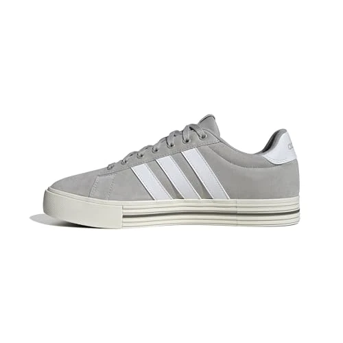 Limitiertes Angebot: adidas Unisex Daily 4.0 Shoes, Grey Two/Cloud White/Off White, 45 1/3 EU von 70.00 EUR auf 52.99 EUR (Spare 24%)