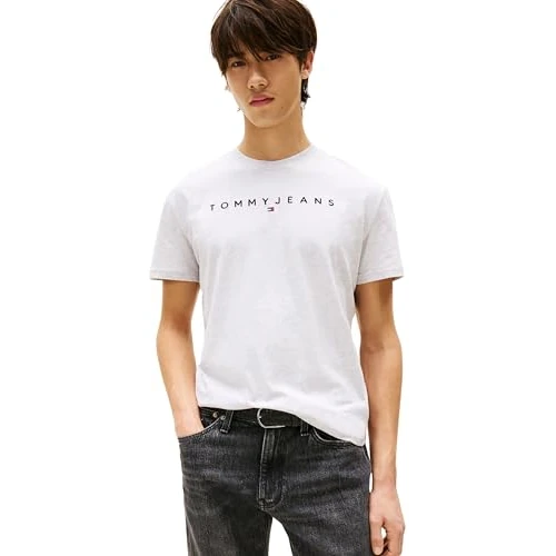 Limited offer: Tommy Jeans Women’s Linear Logo Short Sleeve Cotton T-Shirt from 30.00 EUR to 15.00 EUR (save 50%)