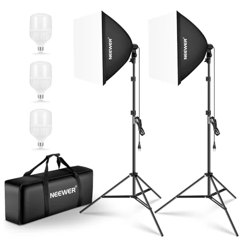 Offerta a tempo: NEEWER Kit di Illuminazione Softbox Equivalente a 700W, Confezione da 3 Lampadine LED 5700K, Softbox 61x61 cm con Attacco E26, Kit di Illuminazione Continua per Fotografia e Studio Fotografico - 0.00% da 119.99 € a 119.99 €
