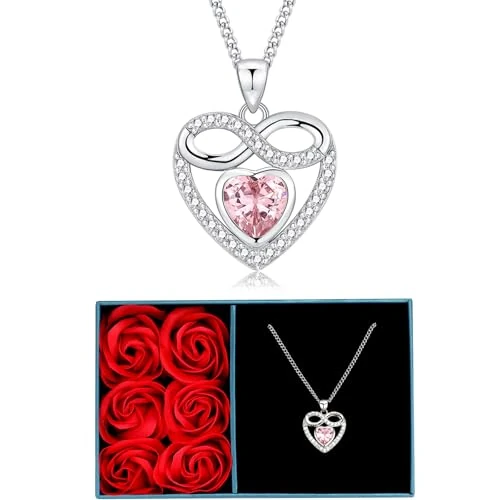 Limitiertes Angebot: TIZU Halskette Damen Herz Anhänger, Kette Herz mit Ewige Rose Geschenk Box, Schmuck Geschenk für Mama Frauen Mädchen von 16.99 EUR auf 15.99 EUR (Spare 6%)