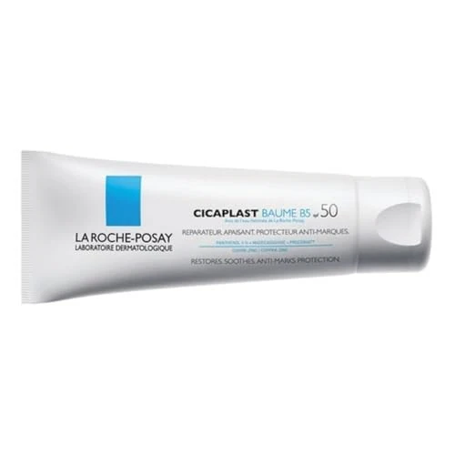 Offerta a tempo: La Roche Posay Cicaplast Baume B5, Balsamo Protettivo per Pelle Irritata, Pelle Lenita e Barriera Cutanea Riparata, Con SPF 50, Adatto Anche a Pelle con Tatuaggi, Con Vitamina B5 e Tribioma, 40 ml - 27% da 17.45 € a 12.80 €