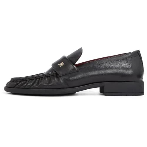 Tommy Hilfiger Women’s Soft Nappa Pleated Toe Loafers with Small Heel, Black (Black), 4