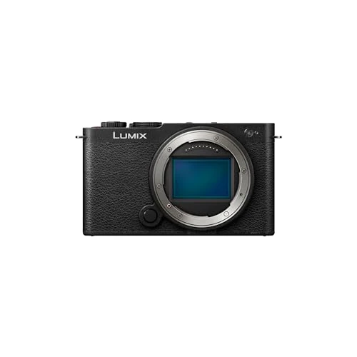 Limitiertes Angebot: Panasonic Lumix DC-S9E-K Spiegellose Vollformatkamera, Open Gate Vlogging, 24,2 MP, 6K/4K, 779-Punkt-PDAF, Bildstabilisierung, LUT, 180°-Flexibler-Monitor, 5 GHz WLAN, Schwarz, Kameragehäuse von 1099.00 EUR auf 1099.00 EUR (Spare 0%)