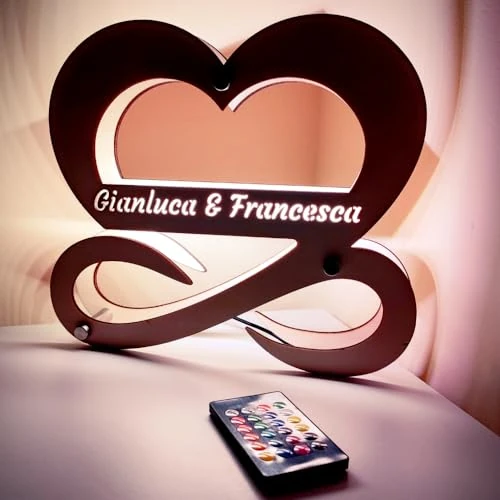 SBUGATTA | Lampada Personalizzata Amore Infinito| Idea Regalo Per lei e Lui | Festa della Mamma | San Valentino | Regalo Anniversario | Matrimonio e Natale (Cuore/Infinito Legno)