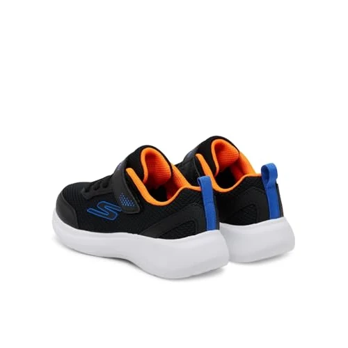 Offerta a tempo: Skechers Boy's Selectors Reset Achieved Sneaker, Nero, 9.5 UK Child - 0.00% da 34.99 € a 34.99 €