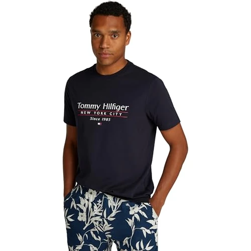 Oferta limitada: Tommy Hilfiger Camiseta de Manga Corta Hombre Center Stack tee con Cuello Redondo, Azul (Desert Sky), XS de 39.90 EUR a 27.00 EUR (ahorro 32%)