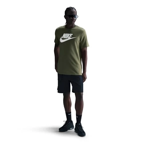 Nike Sportswear AR5004-222 - Camiseta para Hombre, Talla S, Color Verde Oliva