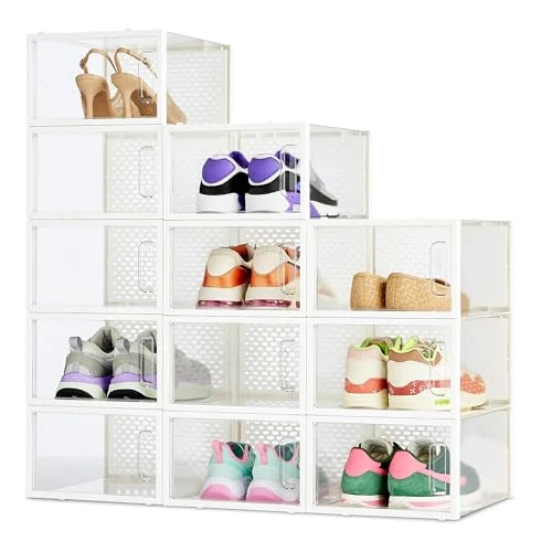 Offre limitée : Amazon Basics - Lot de 12 boîtes de rangement empilables et pliables pour chaussures, taille M, Transparent de 32.58 € à 29.95 € (8% de remise)