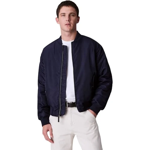 Offerta a tempo: Calvin Klein Uomo Bomber Jeans Hero con Zip, Blu (Dark Sapphire), M - 46% da 149.90 € a 80.90 €