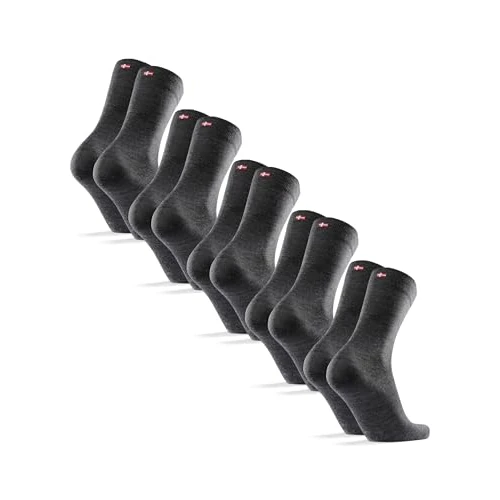 Zeitlich begrenztes Angebot: DANISH ENDURANCE Merino Socken mit Knopfsystem, Atmungsaktiv, 3 & 5 Paar, Grau, 39-42 von 41.95 € auf 37.95 € (10% Rabatt)