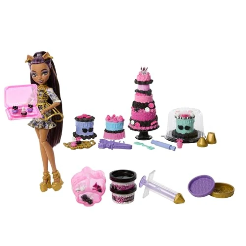 Monster High - Clawdeen Wolf Scary Sweet Birthday, bambola con kit per torte, set con oltre 20 accessori tra cui glassa terrificante e topper da brividi, giocattolo per bambini, 4+ anni, JBG78