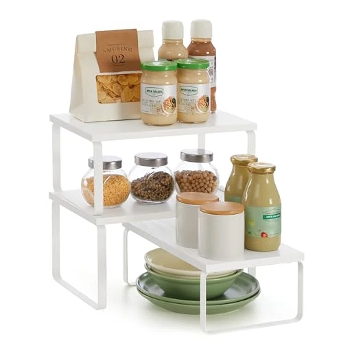 Offerta a tempo: SONGMICS Organizzatori Armadio da Cucina, Set di 3 Scafali da Banco, Impilabili, Portaspezie Espandibile, in Metallo e Legno Ingegnerizzato, Bianco Opaco e Bianco Neve KCS220W01 - 47% da 31.99 € a 16.95 €