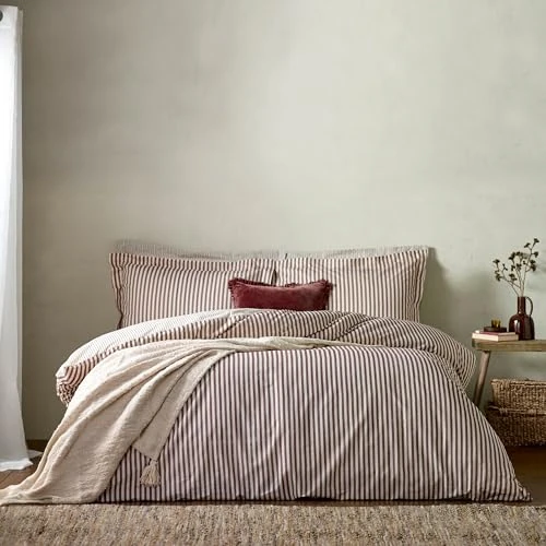 Offre limitée : Yard Hebden Rayé Ensemble de Housse de Couette (Betterave-King) de 53.36 € à 53.36 € (0.00% de remise)