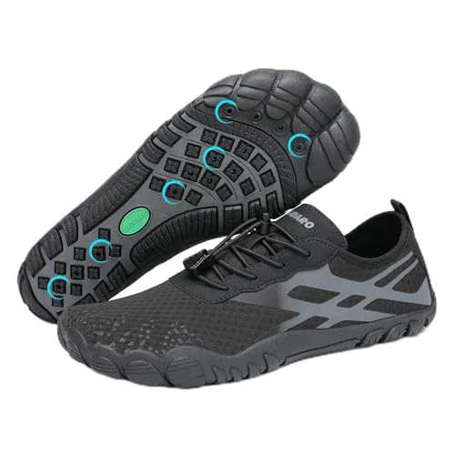 Offerta a tempo: SAGUARO Uomo Scarpe da Acqua Donna Scarpette da Surf Immersione Antiscivolo Traspirante Spiaggia Nuotata Nero Fumoso,Gr.42 - 10% da 33.99 € a 30.59 €