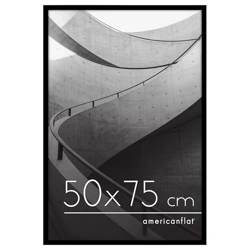 Offerta a tempo: Americanflat Cornice 50x75 cm Nera - Cornice per Foto 75x50 cm con Bordo Sottile e Pannello Protettivo in Plastica - Portafoto con Ganci Seghettati Integrati per Pareti - 0.00% da 44.48 € a 44.48 €